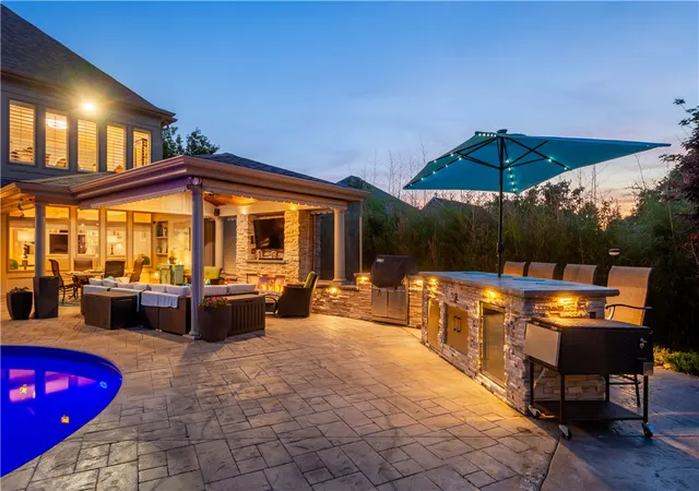4th image of 121 Doubletree Dr, Peters Twp, PA 15367 | MLS# 1759155