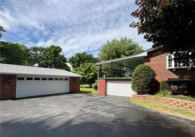 Photo 2 of Sale Pending at 114 Shanahan Rd, Butler, PA 16001 | MLS# 1759372 | Listing updated on 2026-07-09