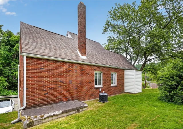 Homes for sale in Monroeville, PA | 260 Ohio St, Monroeville, PA 15146 | MLS# 1758765