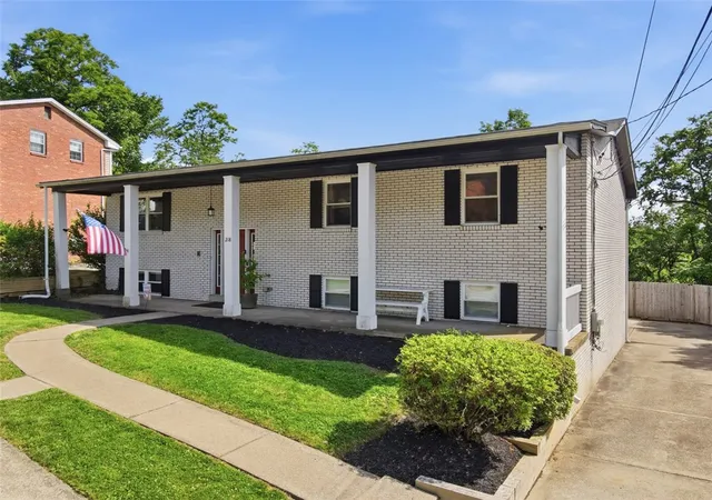 Homes for sale in Wilkins Twp, PA | 218 Briaridge Dr, Wilkins Twp, PA 15145 | MLS# 1757141