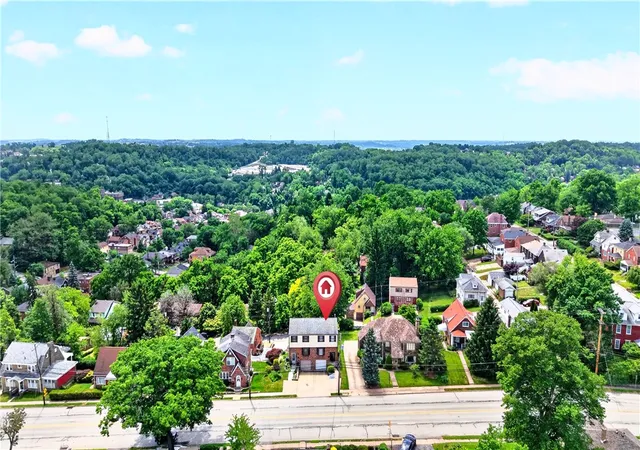 Homes for sale in Forest Hills Boro, PA | 4120 Greensburg Pike #2, Forest Hills Boro, PA 15221 | MLS# 1759339
