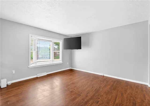 Homes for sale in Forest Hills Boro, PA | 4120 Greensburg Pike #2, Forest Hills Boro, PA 15221 | MLS# 1759339