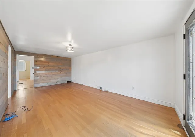Photo 4 of Single family home for sale at 512 5th Street, Rostraver, PA 15087 | MLS# 1759436 | Listing updated on 2026-08-01