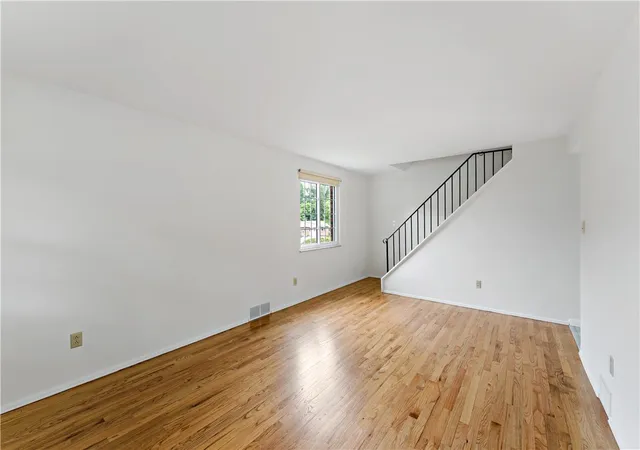 Photo 4 of Single family home for sale at 212 Mardi Gras Dr, Plum Boro, PA 15239 | MLS# 1759413 | Listing updated on 2026-07-28