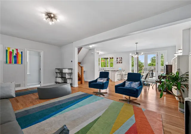 Homes for sale in Squirrel Hill, PA | 5912 Beacon Street, Squirrel Hill, PA 15217 | MLS# 1759444