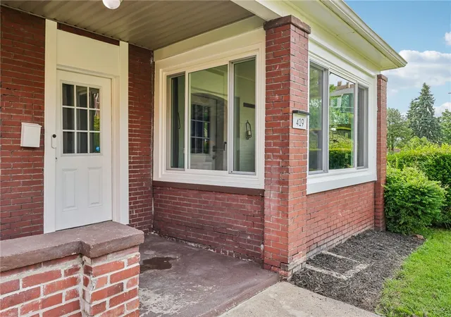 Homes for sale in Beaver, PA | 419 Elm Rd, Beaver, PA 15003 | MLS# 1758304
