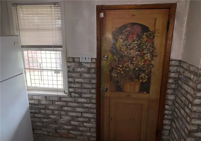 Photo 3 of Sale Pending at 130 Fairview Ave, Chalfant Boro, PA 15112 | MLS# 1758572 | Listing updated on 2026-08-03