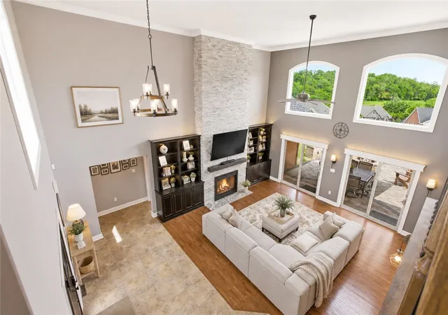5th image of 501 Kingston Circle, Peters Twp, PA 15367 | MLS# 1759483