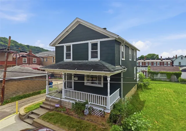 Homes for sale in Stowe Twp, PA | 1101 12Th Street, Stowe Twp, PA 15136 | MLS# 1759342