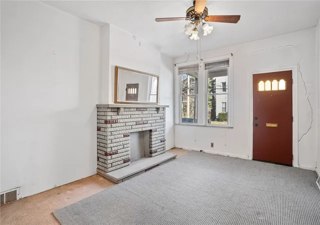 2nd image of 817 Farragut Street, Highland Park, PA 15206 | MLS# 1759540