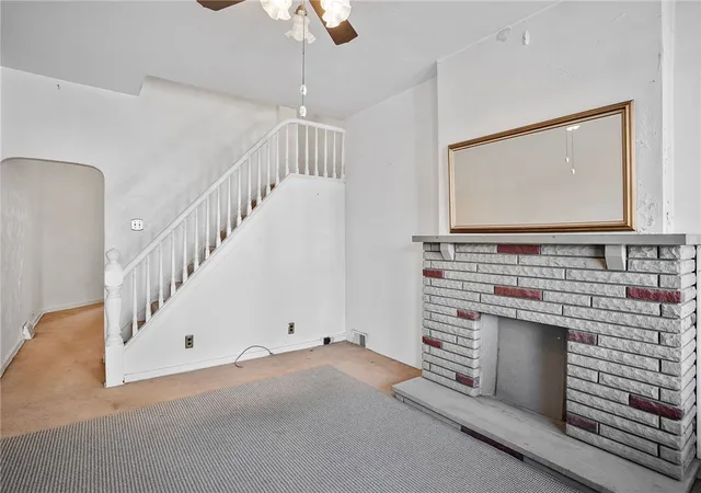 Photo 3 of Single family home for sale at 817 Farragut St, Pittsburgh, PA 15206 | MLS# 1759540 | Listing updated on 2026-07-20