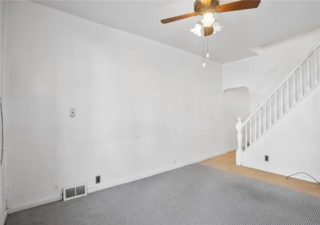 Photo 3 of Single family home for sale at 817 Farragut St, Pittsburgh, PA 15206 | MLS# 1759540 | Listing updated on 2026-07-20