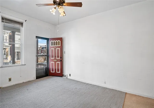 Photo 4 of Single family home for sale at 817 Farragut St, Pittsburgh, PA 15206 | MLS# 1759540 | Listing updated on 2026-07-20