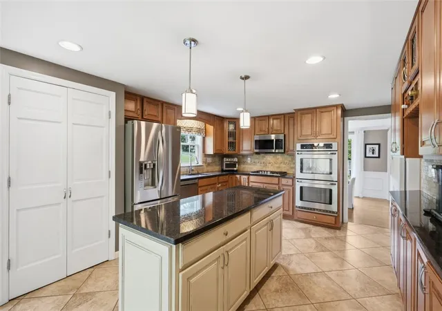 Photo 4 of Single family home for sale at 2475 Southvue, Pittsburgh, PA 15241 | MLS# 1759533 | Listing updated on 2026-07-03