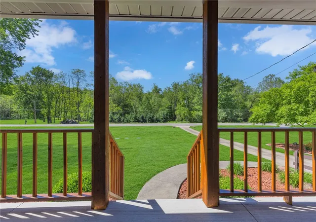 5th image of 2085 Frew Mill Rd, New Castle, PA 16101 | MLS# 1759470