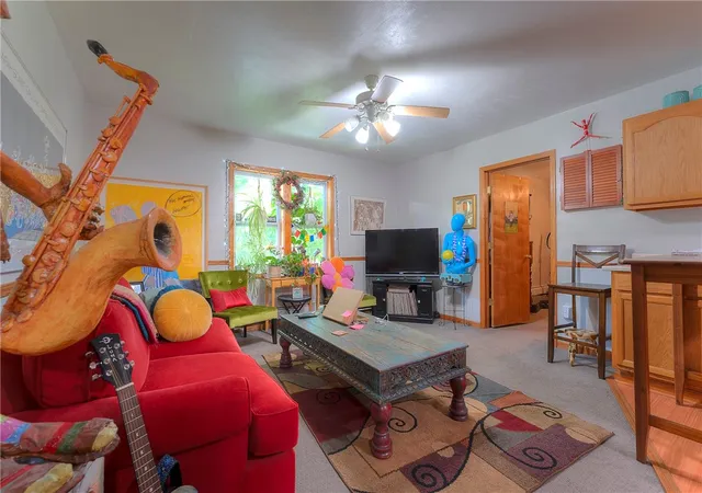 5th image of 421 Harrison Ave, Greensburg, PA 15601 | MLS# 1759134
