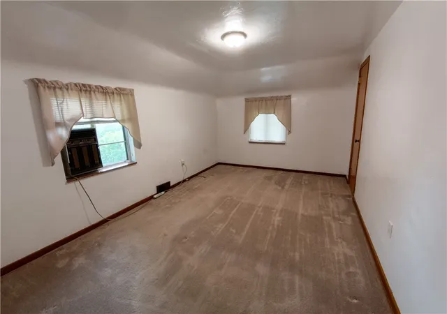 Photo 19 of Single family home for sale at 117 Dennis Dr, Glenshaw, PA 15116 | MLS# 1759430 | Listing updated on 2026-07-18