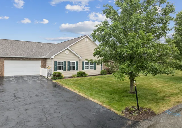 4th image of 113 Clearwater Dr, Ellwood City, PA 16117 | MLS# 1759608
