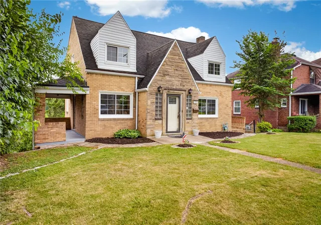 2nd image of 1309 Justine St, Sheraden, PA 15204 | MLS# 1759613