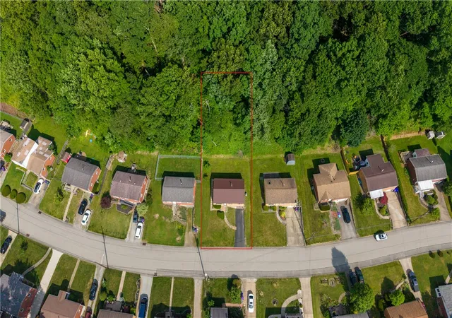 Homes for sale in Plum Boro, PA | 152 Black Hills Rd, Plum Boro, PA 15239 | MLS# 1759579