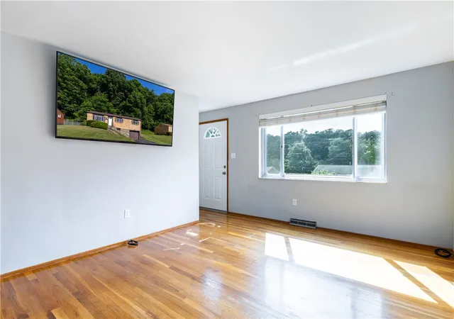 Homes for sale in Plum Boro, PA | 152 Black Hills Rd, Plum Boro, PA 15239 | MLS# 1759579