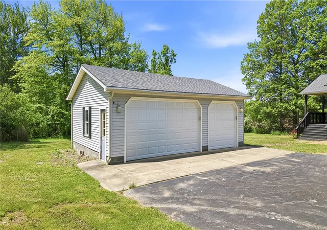 Photo 2 of Single family home for sale at 2310 S Keel Ridge Rd, Hermitage, PA 16148 | MLS# 1759615 | Listing updated on 2026-07-14