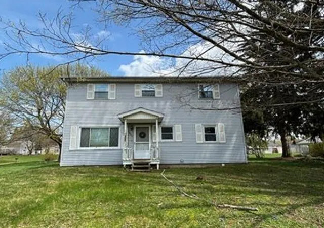 Homes for sale in Girard Boro, PA | 1029 Mechanic St, Girard Boro, PA 16417 | MLS# 1759657