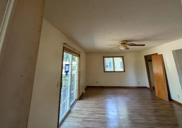 Photo 3 of Sale Pending at 1029 Mechanic St, Girard, PA 16417 | MLS# 1759657 | Listing updated on 2026-10-05