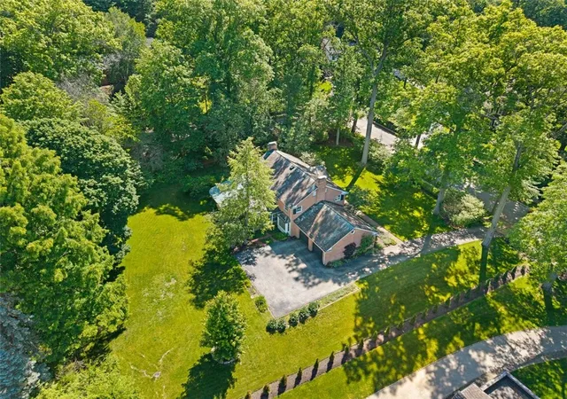 Homes for sale in Sewickley, PA | 641 Pine Road, Sewickley, PA 15143 | MLS# 1759061