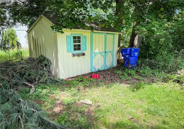 31st image of 306 Meridian Rd, Twp Of But Nw, PA 16001 | MLS# 1759076