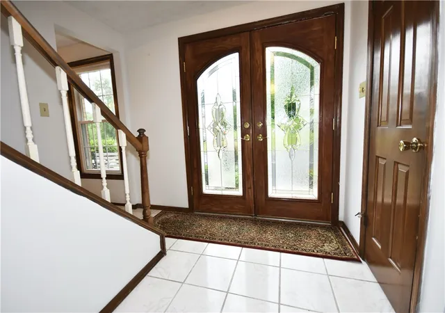 4th image of 1733 Hathaway Ln, Upper St Clair, PA 15241 | MLS# 1759140