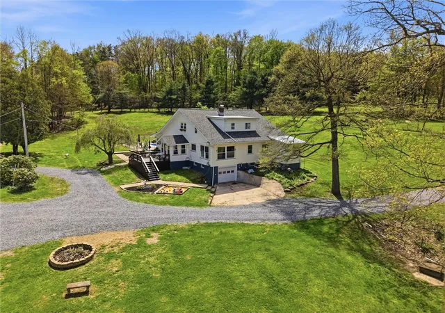 Photo 2 of Single family home for sale at 367 369 Buttermilk Hl Rd, Franklin, PA 16323 | MLS# 1759661 | Listing updated on 2026-07-22