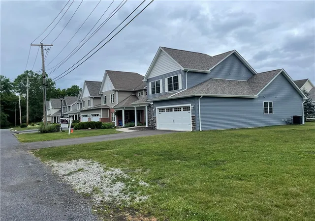 2nd image of 402 Kastner St, Ligonier Boro, PA 15658 | MLS# 1759523
