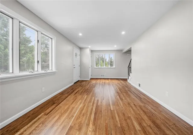 Photo 3 of Single family home for sale at 1674 Fiat St, Brookline, PA 15210 | MLS# 1759664 | Listing updated on 2026-07-27