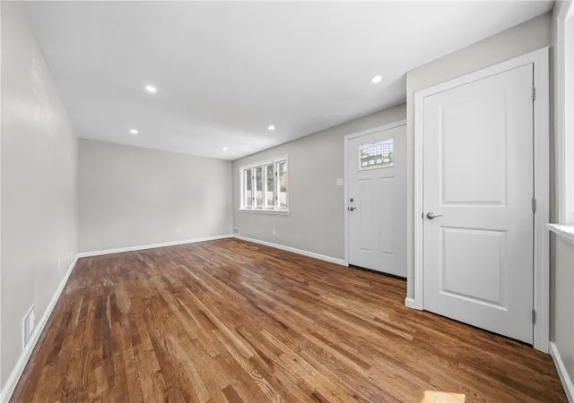 Photo 4 of Single family home for sale at 1674 Fiat St, Brookline, PA 15210 | MLS# 1759664 | Listing updated on 2026-07-27
