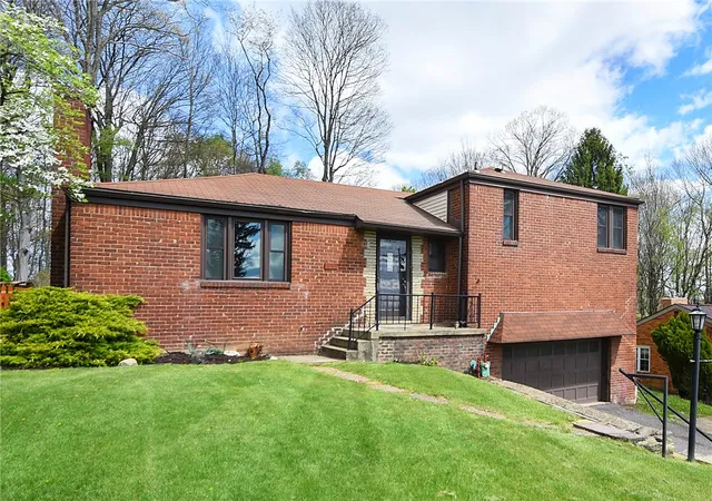 Homes for sale in South Park, PA | 131 Sylvania Dr, South Park, PA 15236 | MLS# 1759752