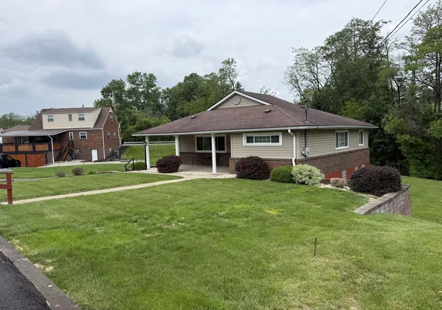 Homes for sale in Hempfield Twp, PA | 4011 Second Street, Hempfield Twp, PA 15642 | MLS# 1759780