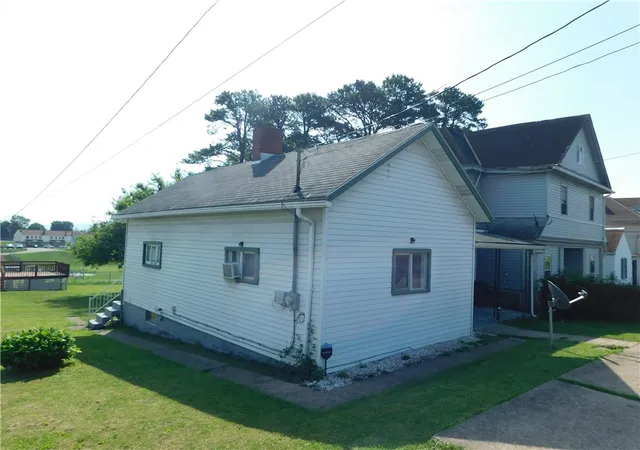 Photo 2 of Single family home for sale at 94 Easy St, Uniontown, PA 15401 | MLS# 1759684 | Listing updated on 2026-07-24