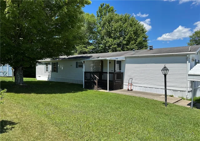 1st image of 1 Grandview Dr #13, Perry Twp, PA 16130 | MLS# 1759756