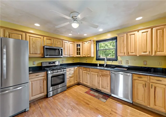 Homes for sale in South Union Twp, PA | 103 Long Ridge Ln, South Union Twp, PA 15401 | MLS# 1759777