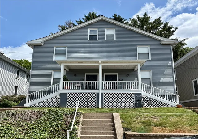 Homes for sale in Edgeworth, PA | 326/328 Highland Ln, Edgeworth, PA 15143 | MLS# 1759644