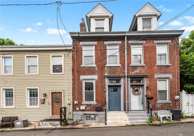 1st image of 162 Locarna Way, Pittsburgh, PA 15201 | MLS# 1759751