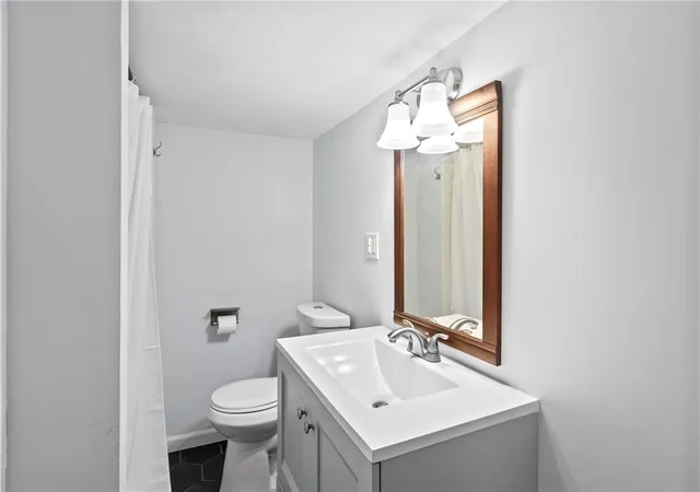 20th image of 162 Locarna Way, Pittsburgh, PA 15201 | MLS# 1759751