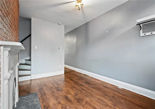 5th image of 162 Locarna Way, Pittsburgh, PA 15201 | MLS# 1759751