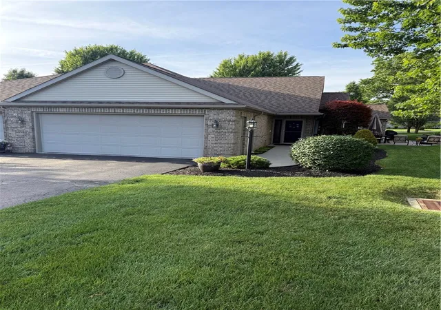 Photo 2 of Condo for sale at 210 Abbey Rd, New Castle, PA 16105 | MLS# 1759820 | Listing updated on 2026-06-21