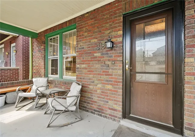 Homes for sale in Lawrenceville, PA | 318 42Nd St, Lawrenceville, PA 15201 | MLS# 1759818