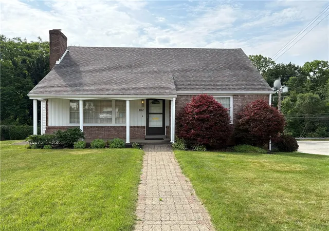 Homes for sale in Munhall, PA | 102 Carnold Dr, Munhall, PA 15120 | MLS# 1759822