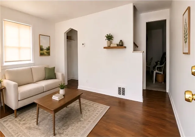 5th image of 1118 Woodbine St, Pittsburgh, PA 15201 | MLS# 1759143