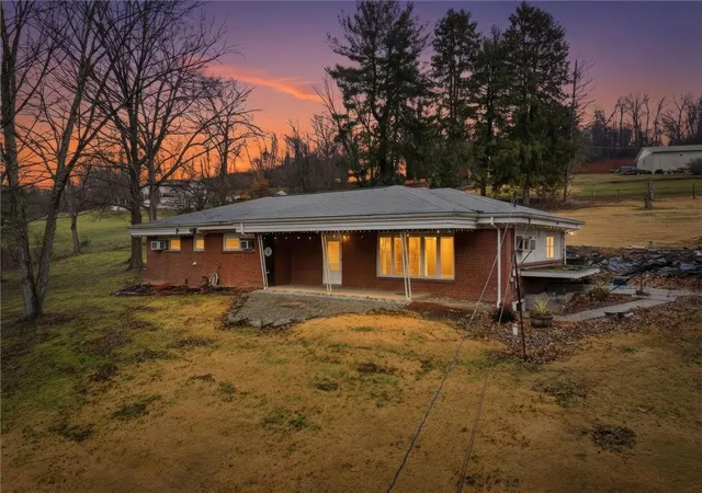 Homes for sale in Vanderbilt, PA | 312 Flatwoods Rd, Vanderbilt, PA 15486 | MLS# 1759844