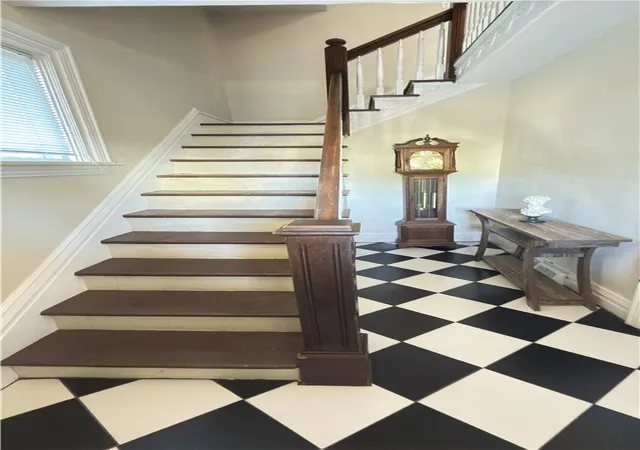 4th image of 705 12Th Ave, New Brighton, PA 15066 | MLS# 1759826
